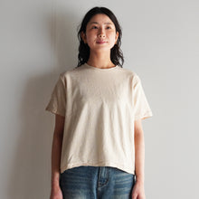 Load image into Gallery viewer, Women's Box Tee Short Sleeve