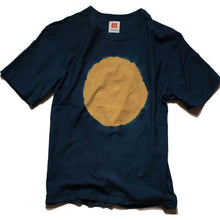 Load image into Gallery viewer, Shibori Tie-Dyed Loop Wheel Organic Cotton T-shirt Short slv “Negative Circle”
