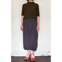 Load image into Gallery viewer, Cotton/Linen/Papaer Yarn Baloon Pants
